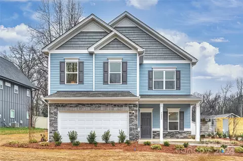 5803 Stephanie St, Charlotte, NC 28212