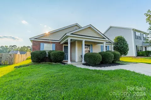 108 Daventry Pl, Mooresville, NC 28117