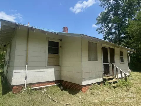 1208 Grace Ave, Lancaster, SC 29720 photo 2