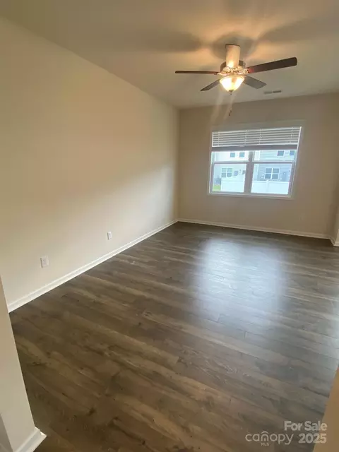 3933 Townes Blvd, Terrell, NC 28682 photo 4