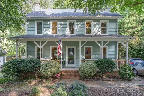 10803 Danesway Ln, Cornelius, NC 28031