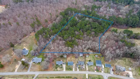 1048 Mic Lock Pl, Dallas, NC 28034