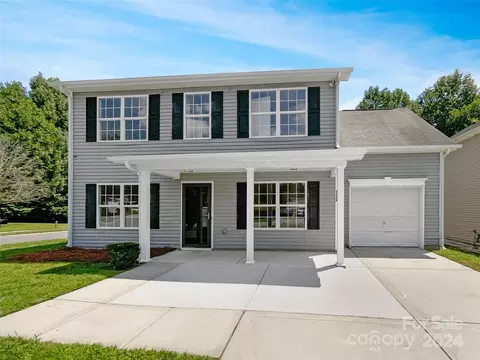 1126 Rolette Ct, Charlotte, NC 28216