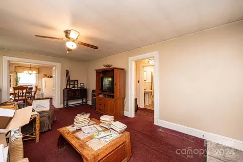 416 4th Sw St SW, Conover, NC 28613 photo 9