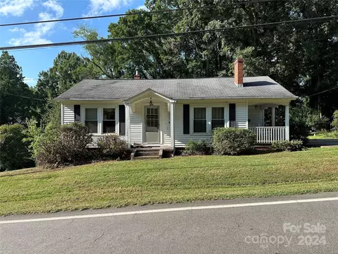 416 4th Sw St SW, Conover, NC 28613