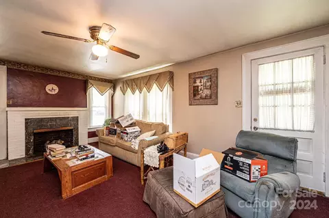 416 4th Sw St SW, Conover, NC 28613 photo 8