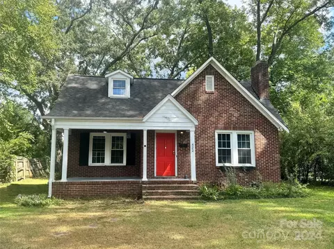 422 Pickens Ct, Rock Hill, SC 29730