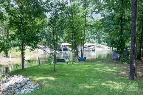 3989 Blue Dory Ln, Denver, NC 28037 photo 3