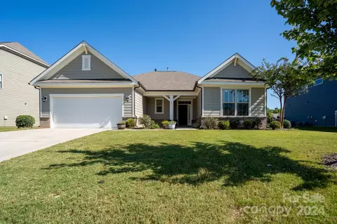 857 Double Oak Se Ln SE, Concord, NC 28025