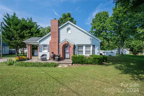 1537 N Piedmont Ave, Kings Mountain, NC 28086