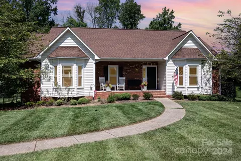 119 Seldom Farm 44 Ln #44, Advance, NC 27006