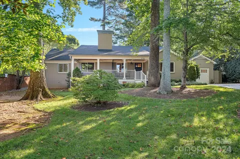 276 S Canterbury Rd, Charlotte, NC 28211