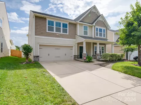 10331 Snowbell Ct, Charlotte, NC 28215