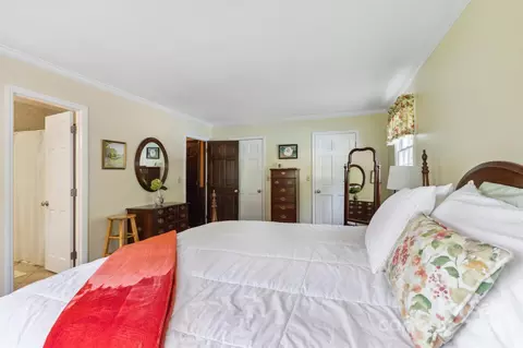 Bedroom - 5200 Wolfe Rd, Hickory, NC 28601 photo 11 of 11