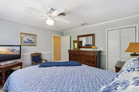 Bedroom - 5200 Wolfe Rd, Hickory, NC 28601 photo 2 of 11