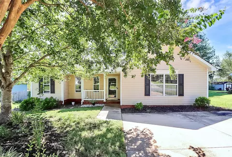 776 Chipmeadow Ln, York, SC 29745