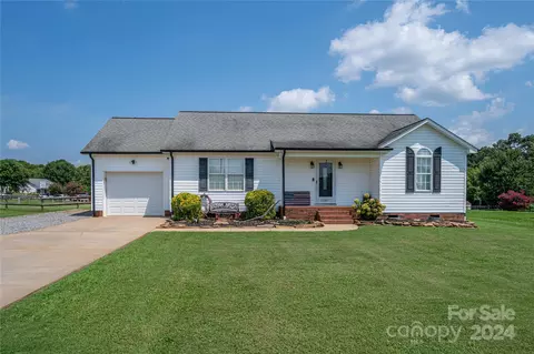 1100 Alf Hoover Rd, Vale, NC 28168