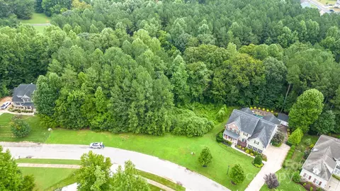 183 Chaska Loop, Troutman, NC 28166 photo 3