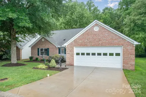 610 Hidden Creek Cir, Salisbury, NC 28147