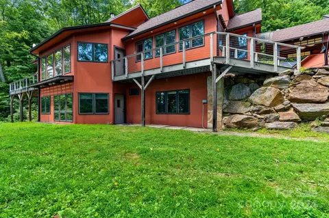 180 Britten Cove Rd, Weaverville, NC 28787
