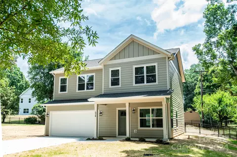 524 S Magnolia St, Mooresville, NC 28115