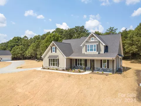 9435 Oak Grove 3 Rd # B, Stanfield, NC 28163
