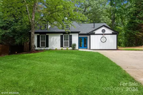 13837 Darington Ct, Pineville, NC 28134
