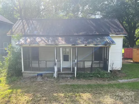 1041 Gaither Pl, Concord, NC 28027