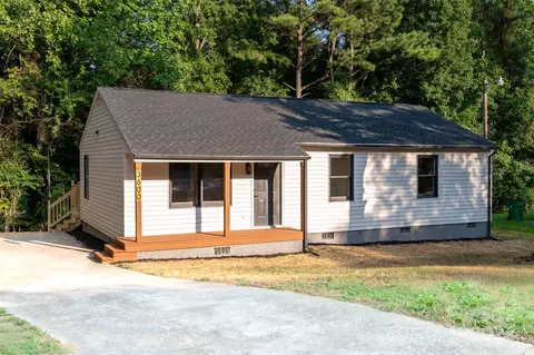 3600 Redstones Rd, Charlotte, NC 28212