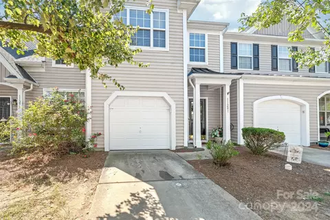 11281 Lions Mane St, Charlotte, NC 28273