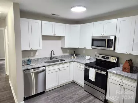 1310 Mcdow Dr, Rock Hill, SC 29732