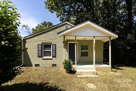 1762 Old Carter St, Lancaster, SC 29720