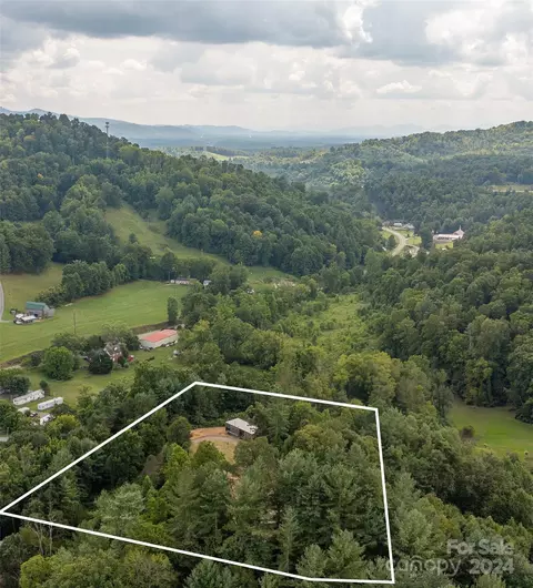 123 Julia Cove 1 2 Rd #1 & 2, Mars Hill, NC 28754