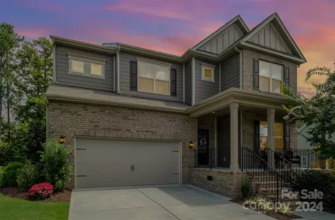 13530 Hyperion Hills Ln, Charlotte, NC 28278