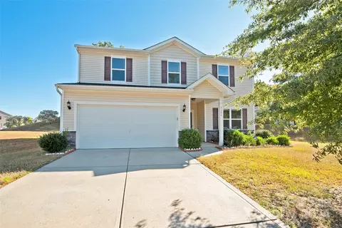 7304 Cedarfield Rd, Charlotte, NC 28227