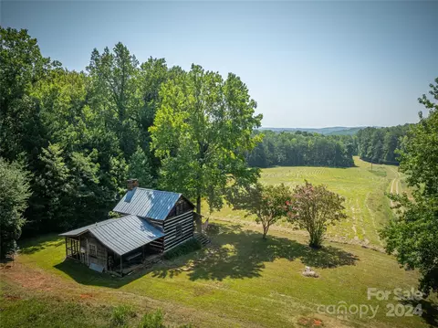 3191 Houston Rd, Columbus, NC 28722
