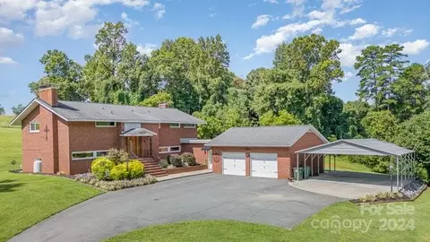 1632 W Nc 10 Hwy, Newton, NC 28658