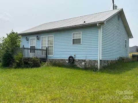 592 Rock Corner Rd, Forest City, NC 28043