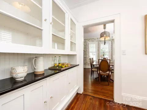2204 E 5th St, Charlotte, NC 28204 photo 11