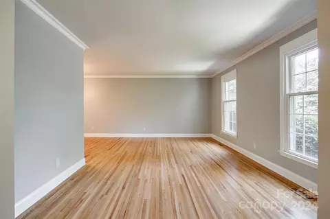 Living - 2532 Tattersall Dr, Charlotte, NC 28210 photo 1 of 7