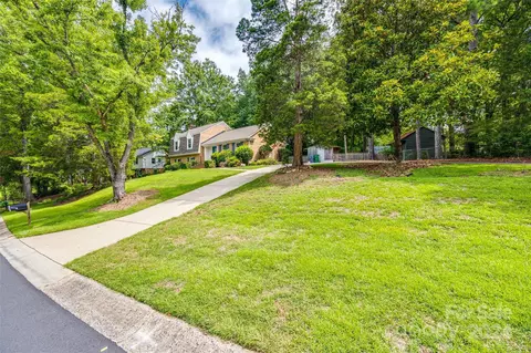 Exterior - 2532 Tattersall Dr, Charlotte, NC 28210 photo 7 of 7