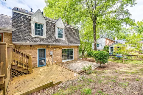 Exterior - 2532 Tattersall Dr, Charlotte, NC 28210 photo 5 of 7