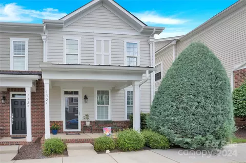 132 A Morning Mist Ln, Mooresville, NC 28117