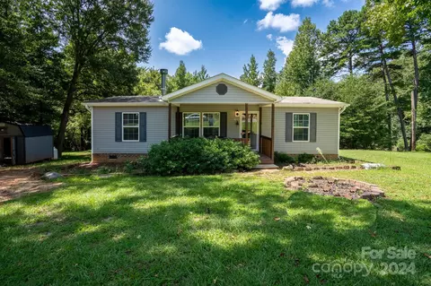7406 Wagonwheel Ln, Concord, NC 28025