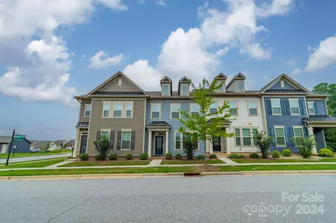 11118 Westbranch Pkwy, Davidson, NC 28036
