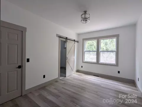 688 Blake Dr, Canton, NC 28716 photo 27
