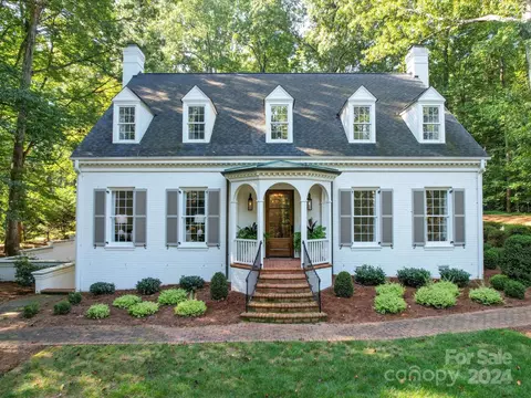 3421 Country Club Dr, Gastonia, NC 28056
