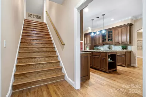 Entry Way - 4002 Falling Creek Ne Rd NE, Hickory, NC 28601 photo 3 of 3