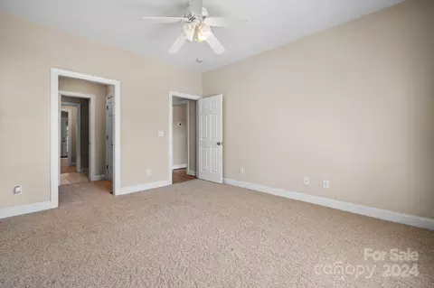 Bedroom - 4002 Falling Creek Ne Rd NE, Hickory, NC 28601 photo 2 of 3