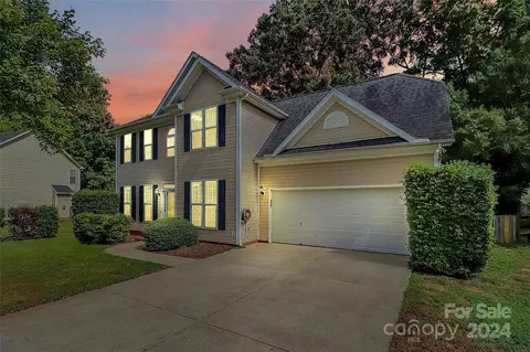 1421 Wessex Ct, Monroe, NC 28110 photo 2